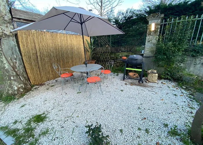 Les Platanes - Dali * Lamalou-les-Bains